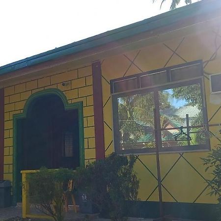 Rodel Yellow Hauz Itaytay Ngoại thất bức ảnh