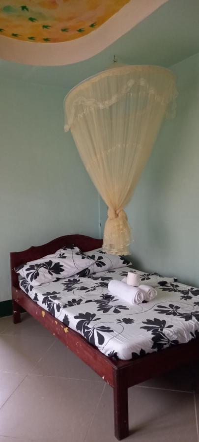Rodel Yellow Hauz Itaytay Ngoại thất bức ảnh